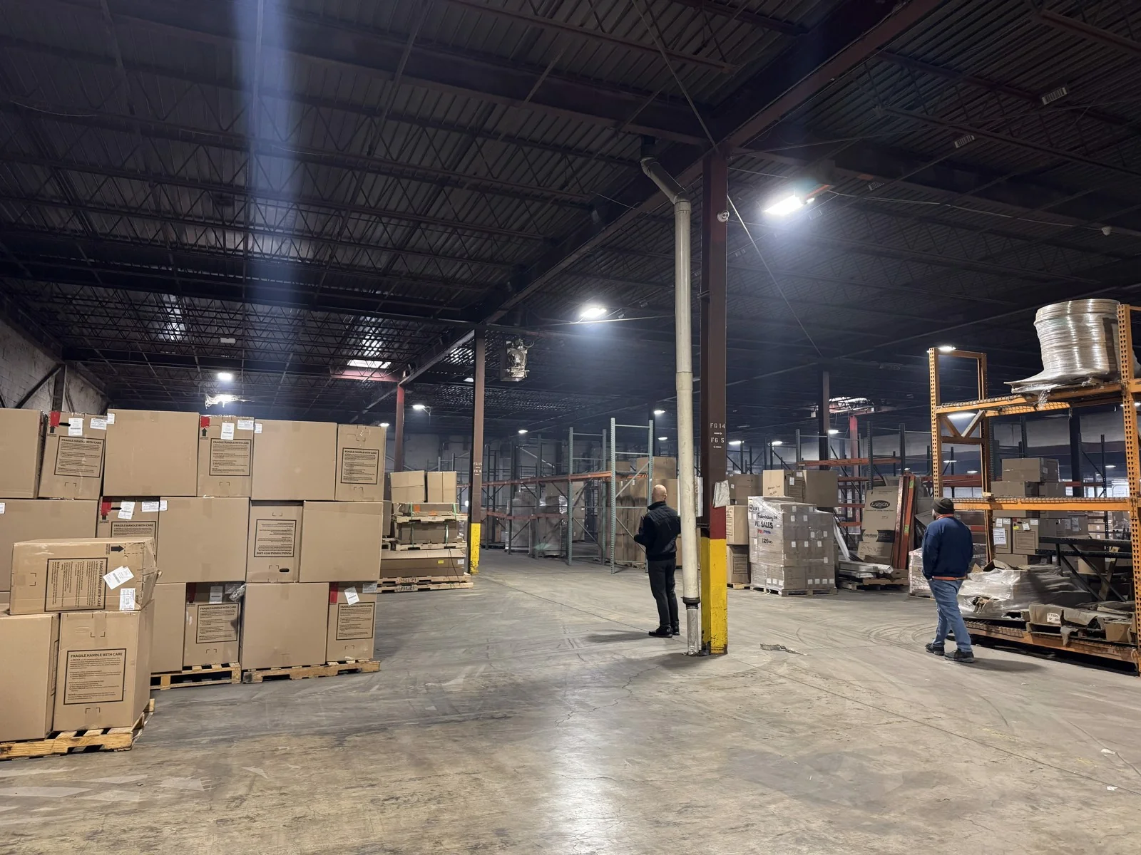 Up to 39k sf warehouse/industrial space newly… — Lease in Akron, OH, photo 3 of 5