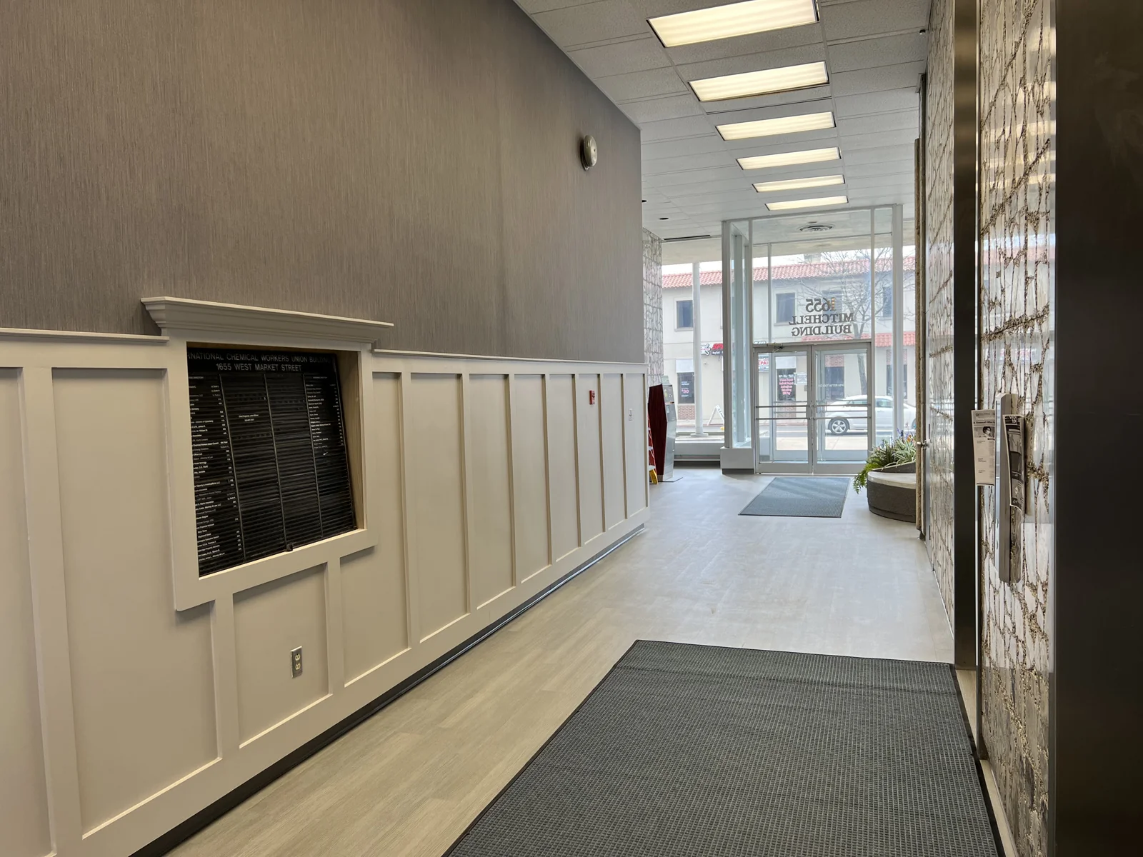 Mitchell Building — Lease in Akron, OH, photo 3 of 6