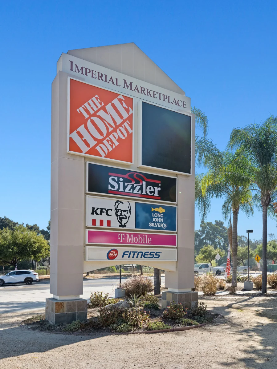 Imperial Marketplace — Sale in San Diego, CA, photo 6 of 7