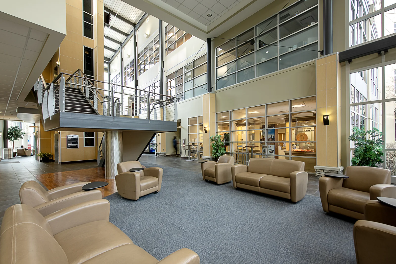 One Park West — Lease in Akron, OH, photo 7 of 8