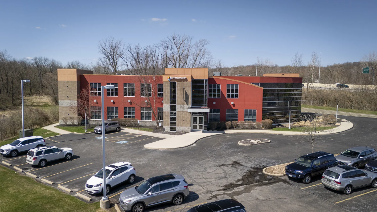 51 Park West — Lease in Akron, OH, photo 2 of 8