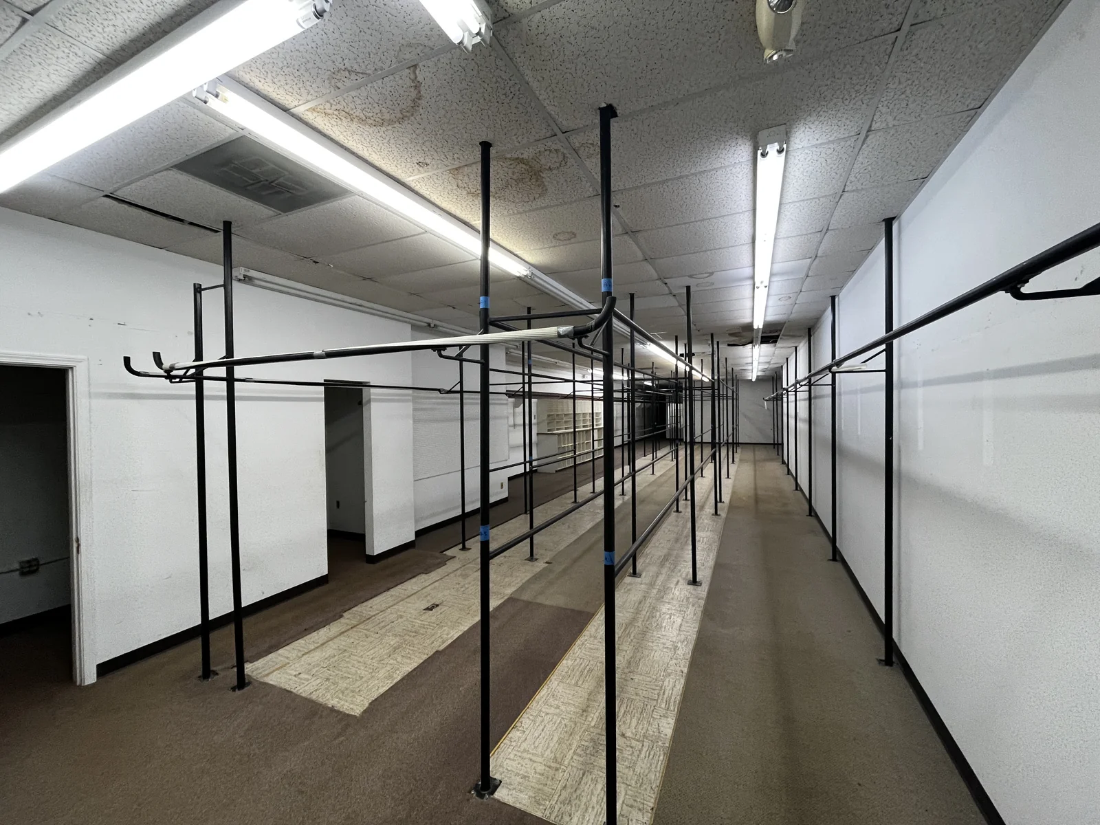5,200 SF Retail Space Available — Lease in Fairlawn, OH, photo 6 of 8