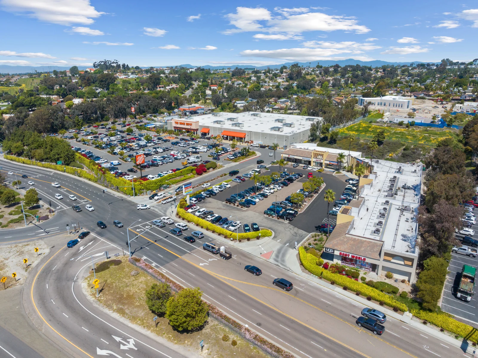 Retail in Oceanside, CA - photo 5 - Oceanside, CA