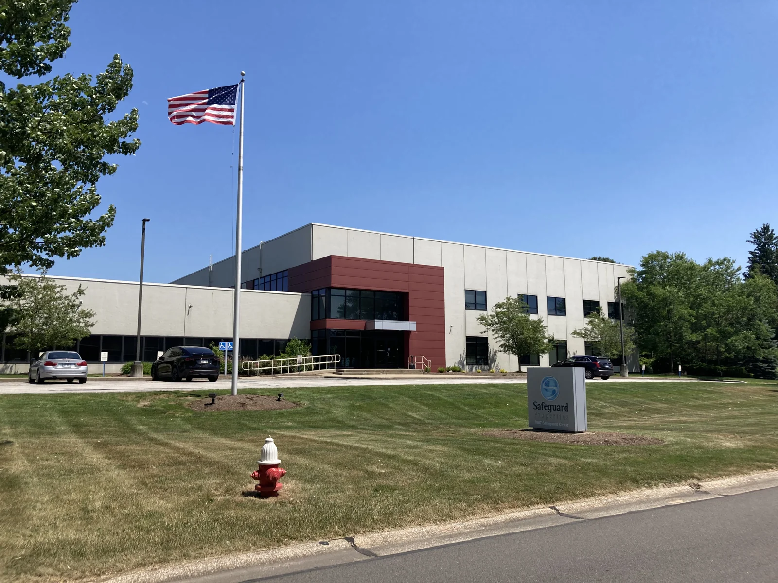 7887 Hub Parkway, Valley View Available for Sublease