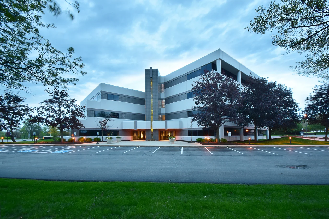 Embassy Corporate Parkway — Lease in Fairlawn, OH, photo 3 of 4