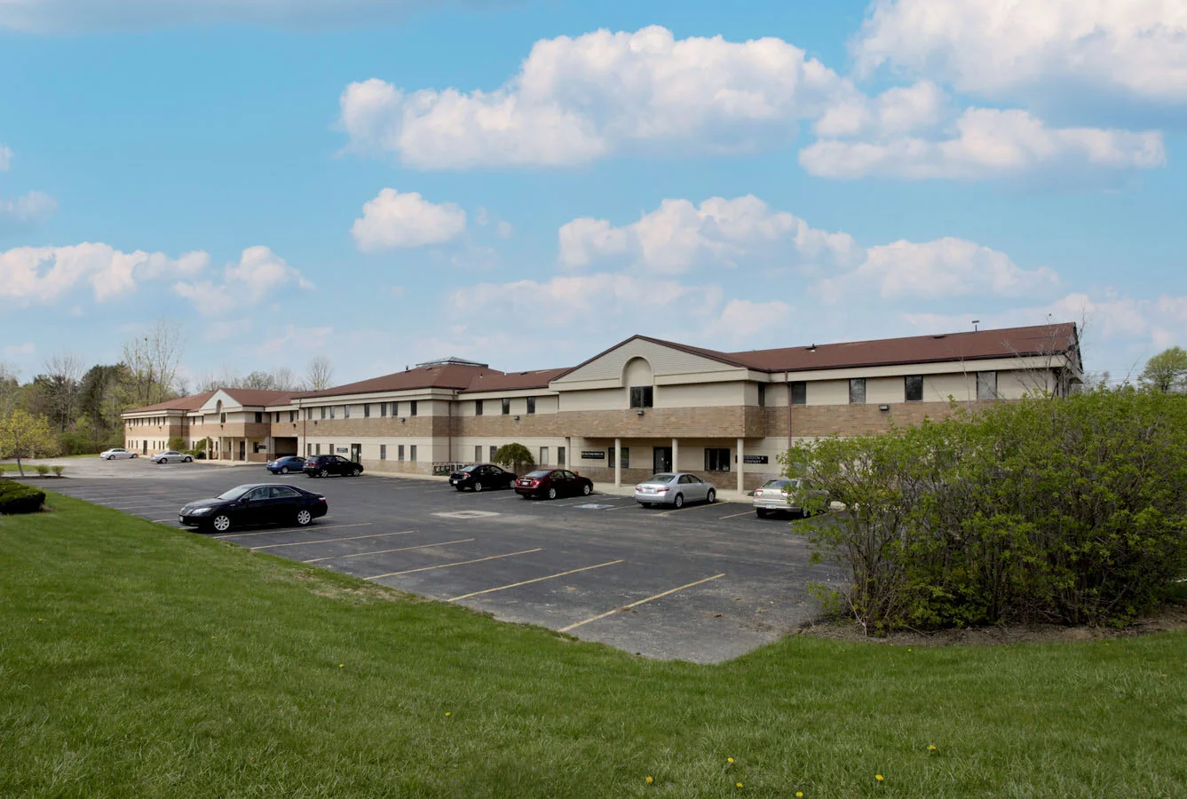 Ridgewood Centre — Lease in Akron, OH, photo 1 of 4