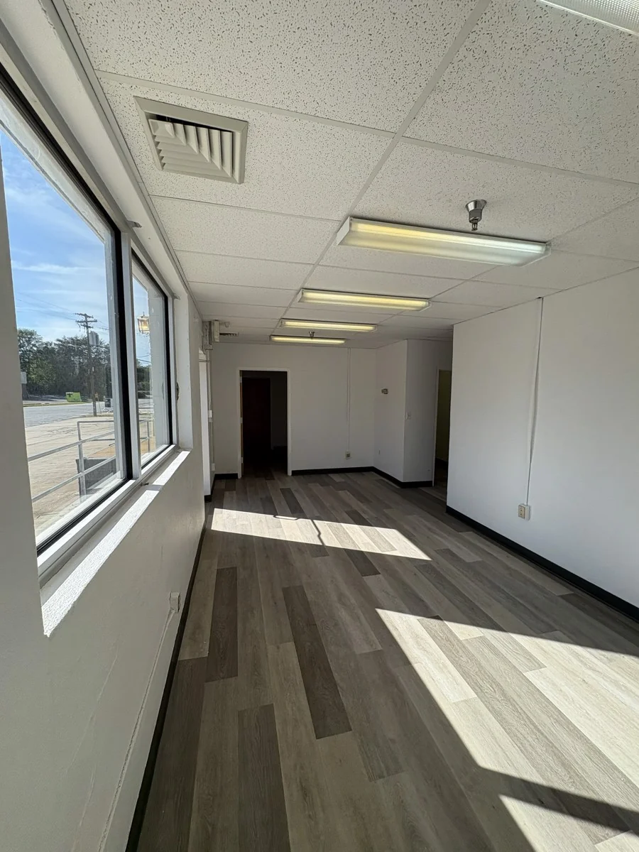 214 Industrial Drive — Lease in Greenville, SC, photo 3 of 4