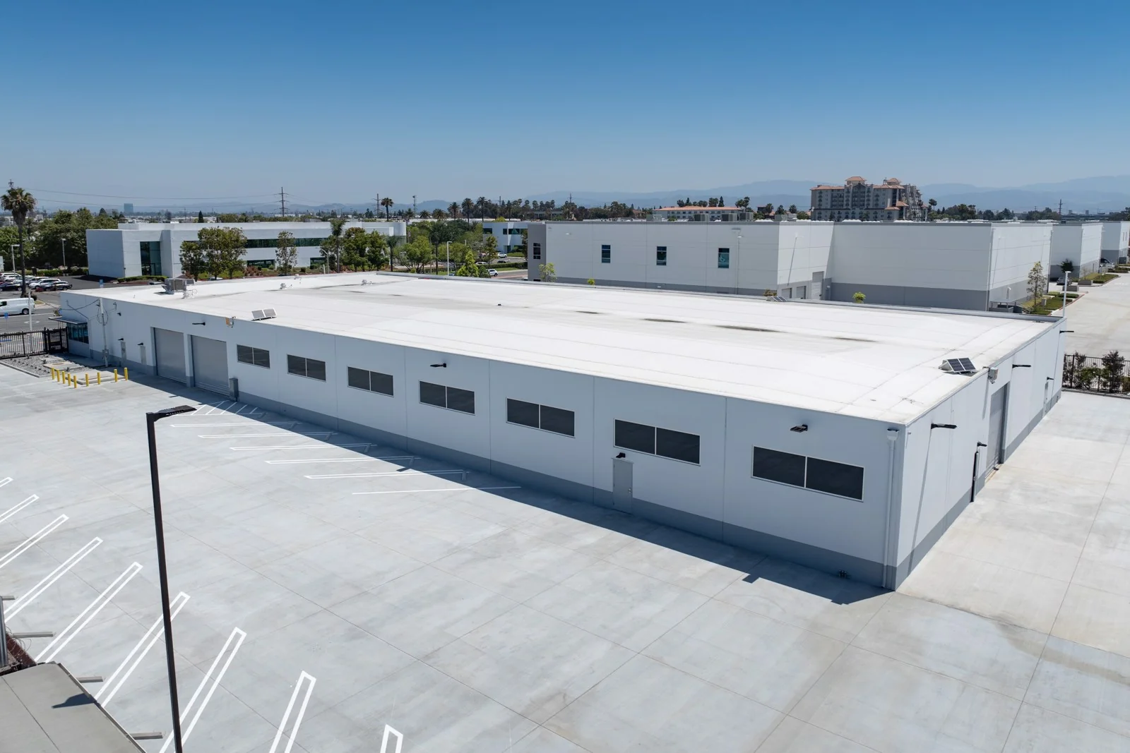 Industrial in Santa Ana, CA — Sale in Santa Ana, CA, photo 4 of 5
