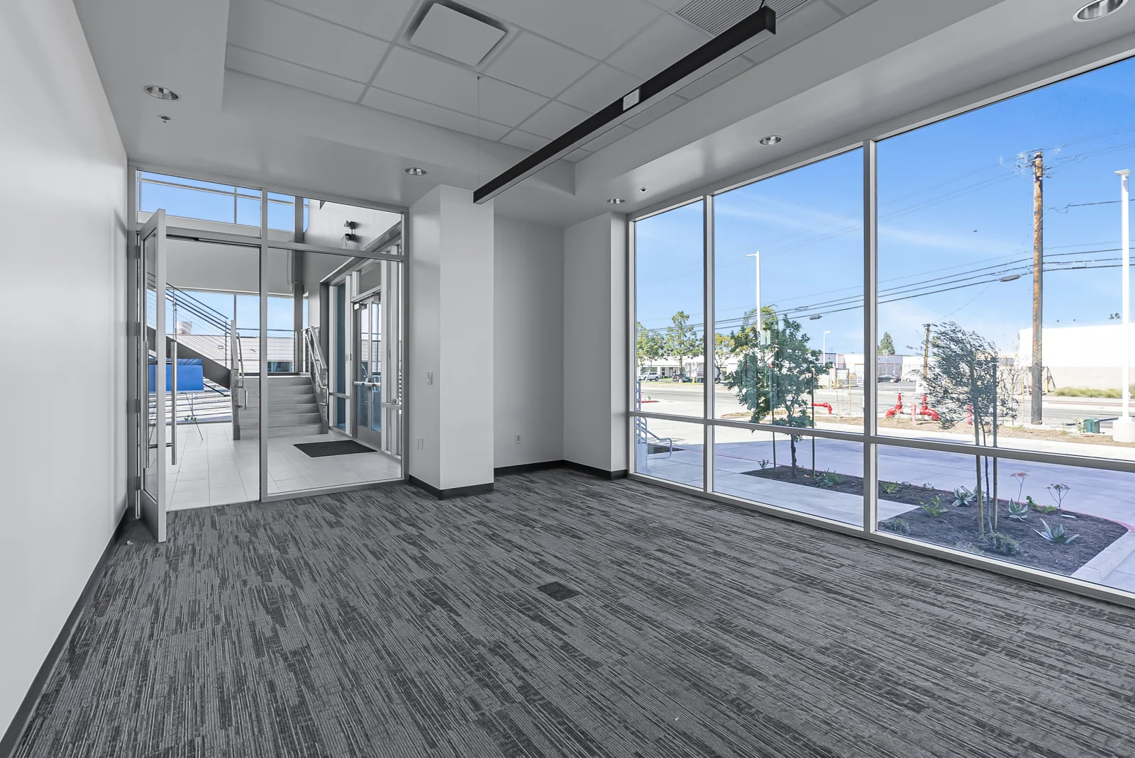 Dyer Distribution Center - photo 2 - Santa Ana, CA