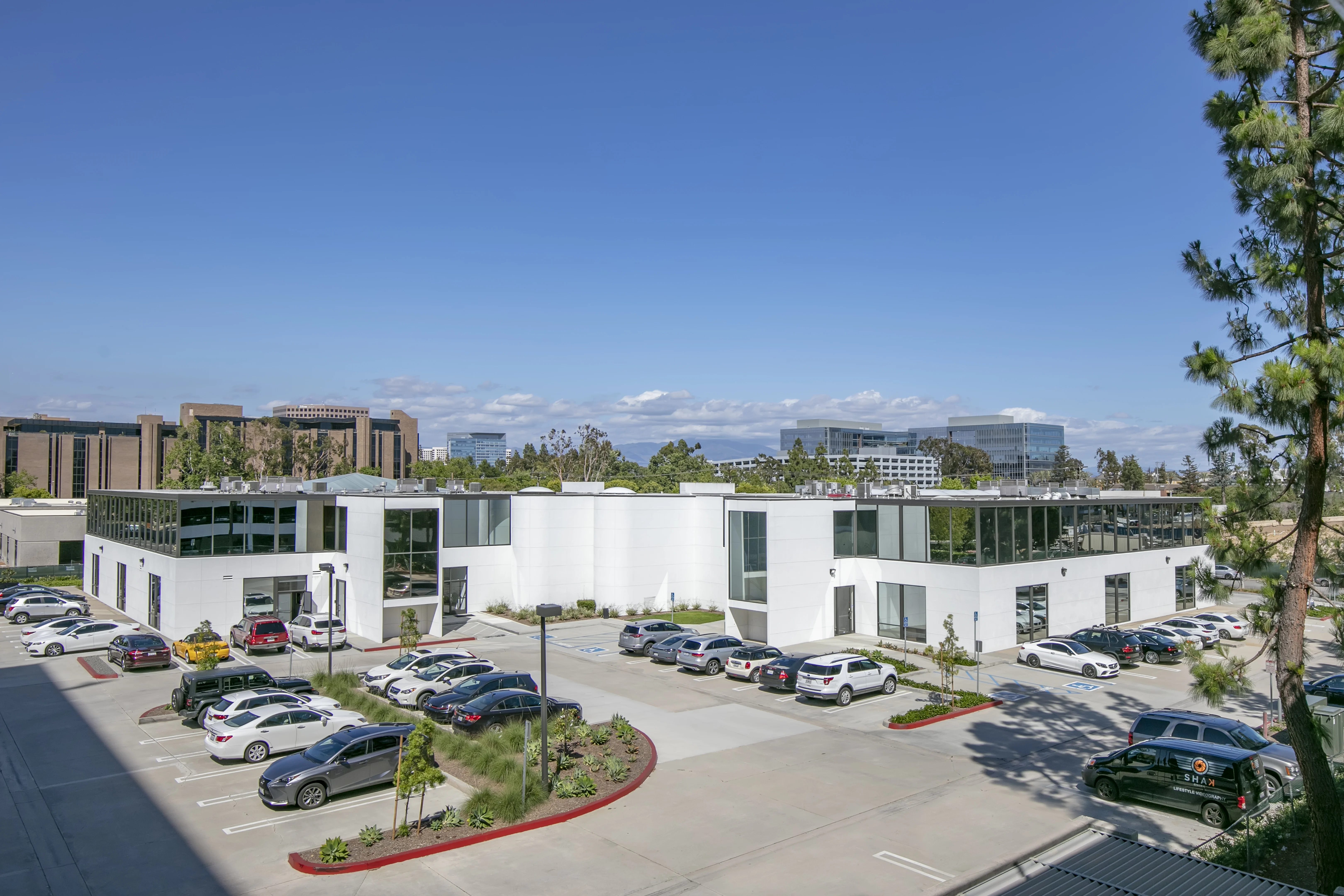 Office in Irvine, CA — Sale in Irvine, CA, photo 2 of 7