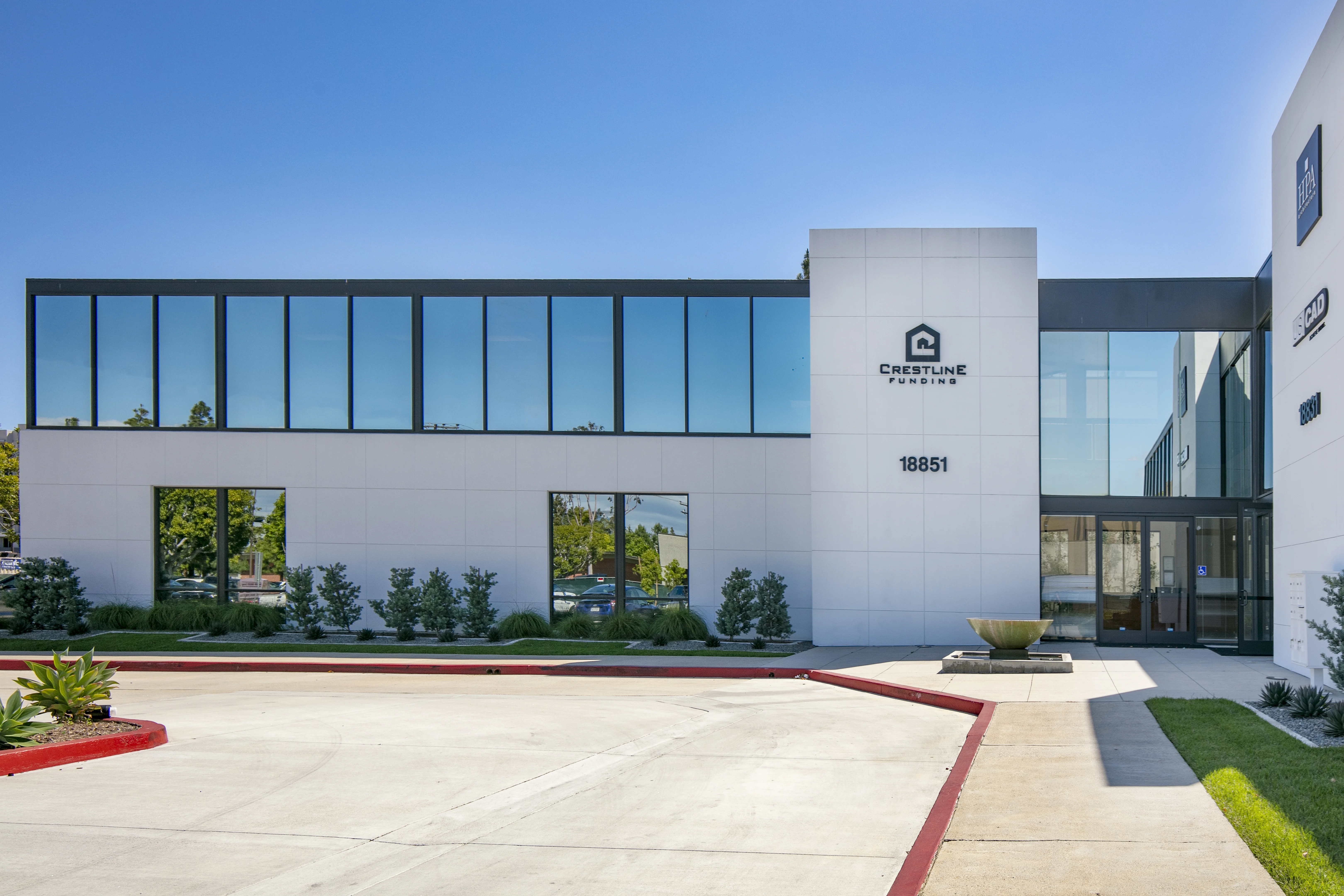 Office in Irvine, CA — Sale in Irvine, CA, photo 3 of 7