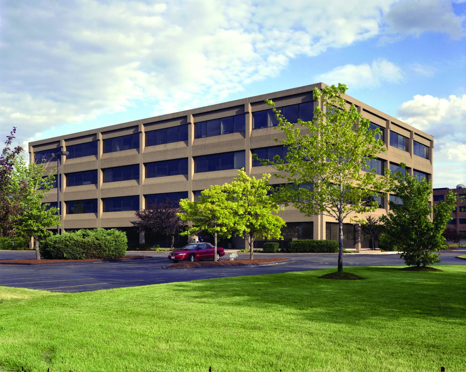 Oak Tree Place - Sublease - photo 1 - Independence, OH