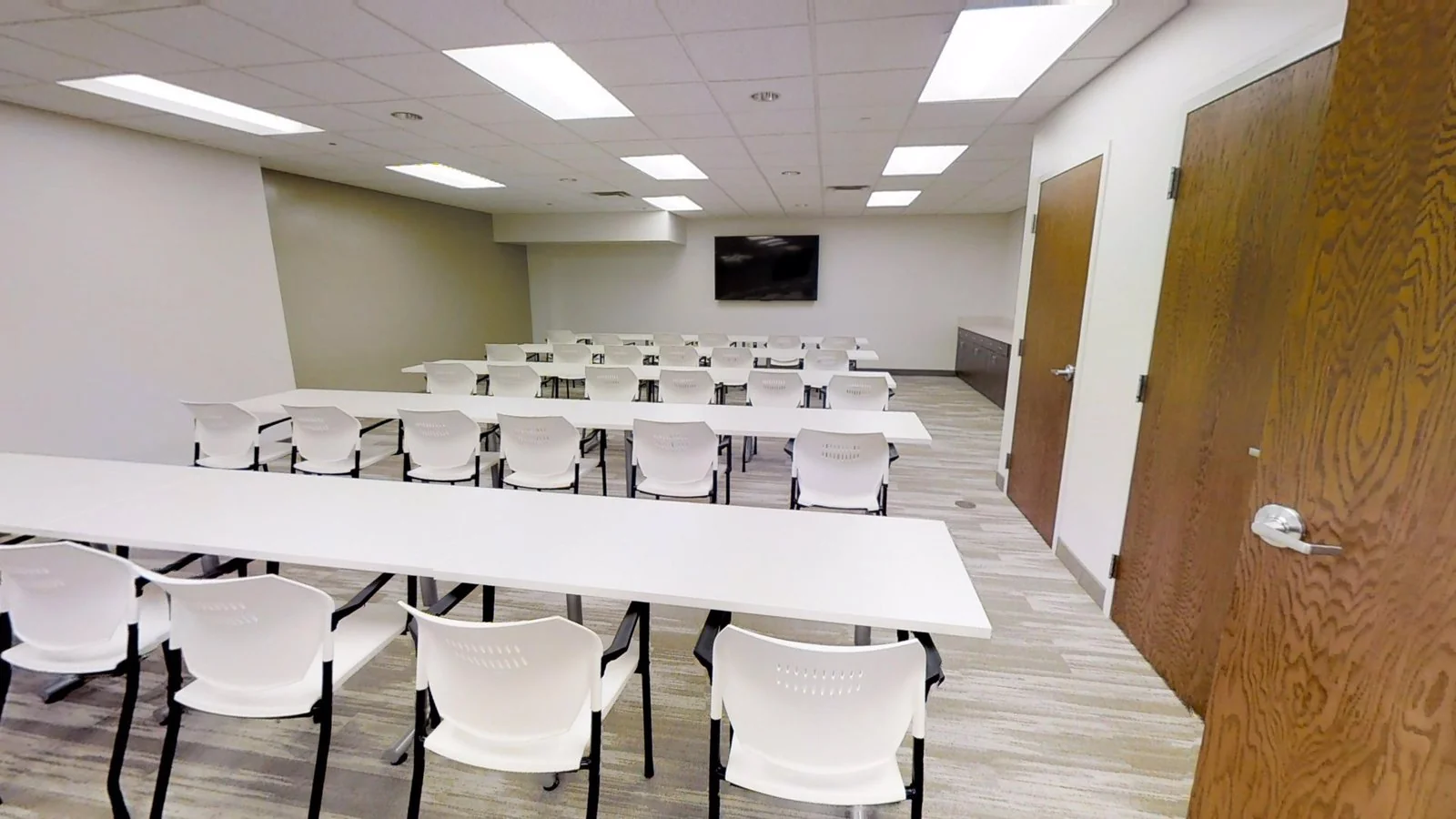 Oak Tree Place - Sublease - photo 9 - Independence, OH