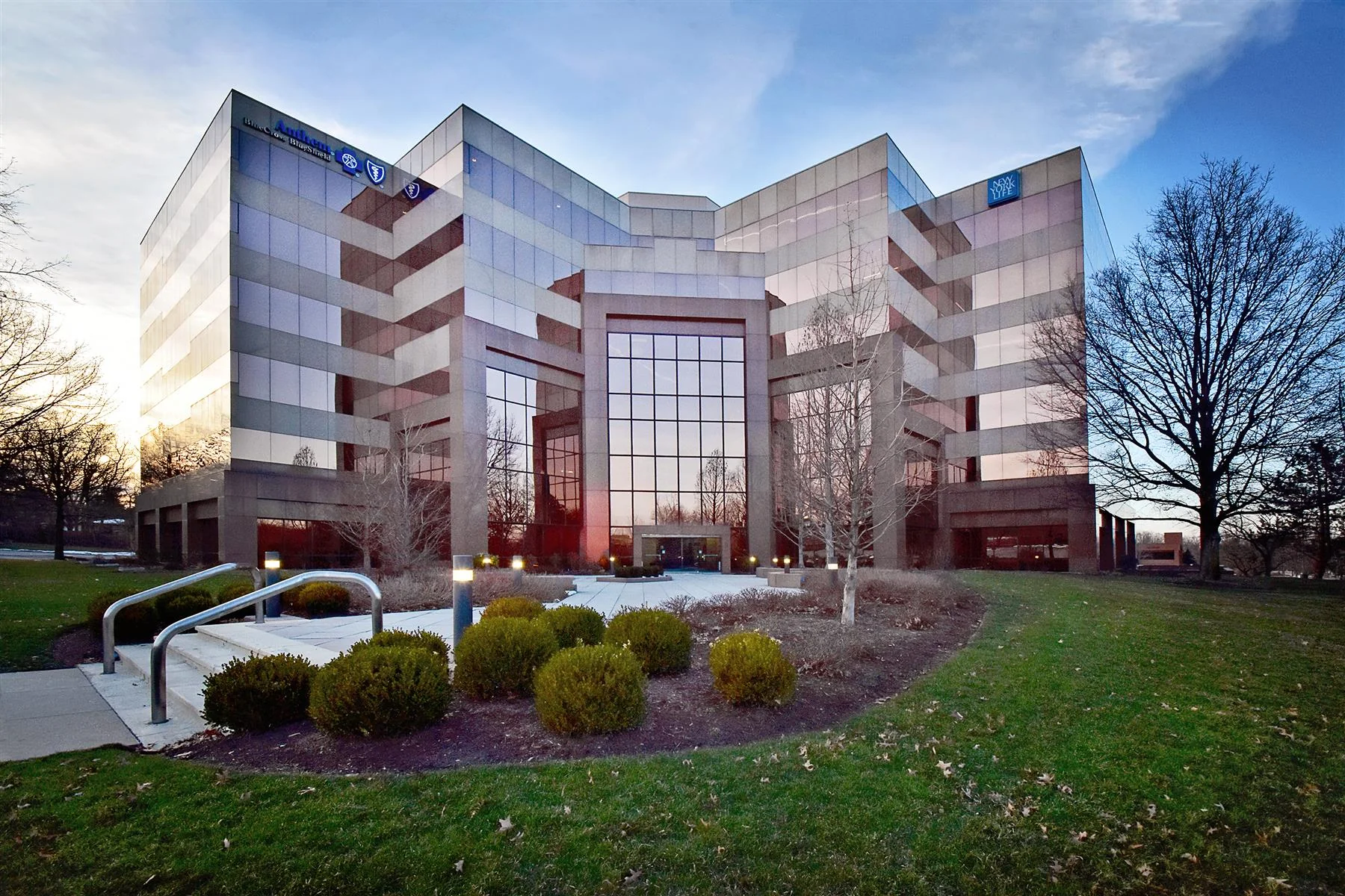 Genesis Building — Lease in Independence, OH, photo 1 of 8