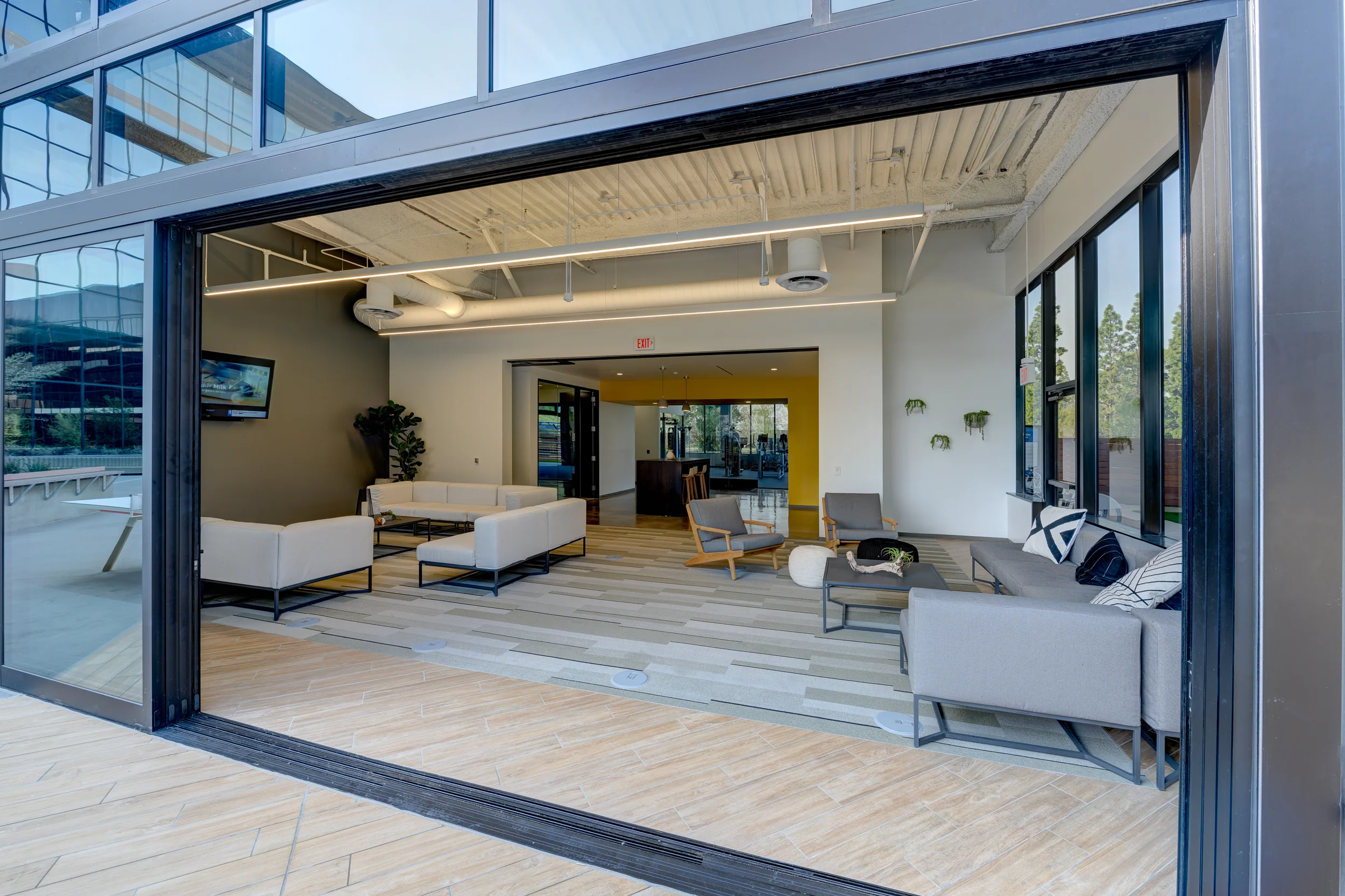 3130 South Harbor Boulevard - photo 7 - Santa Ana, CA
