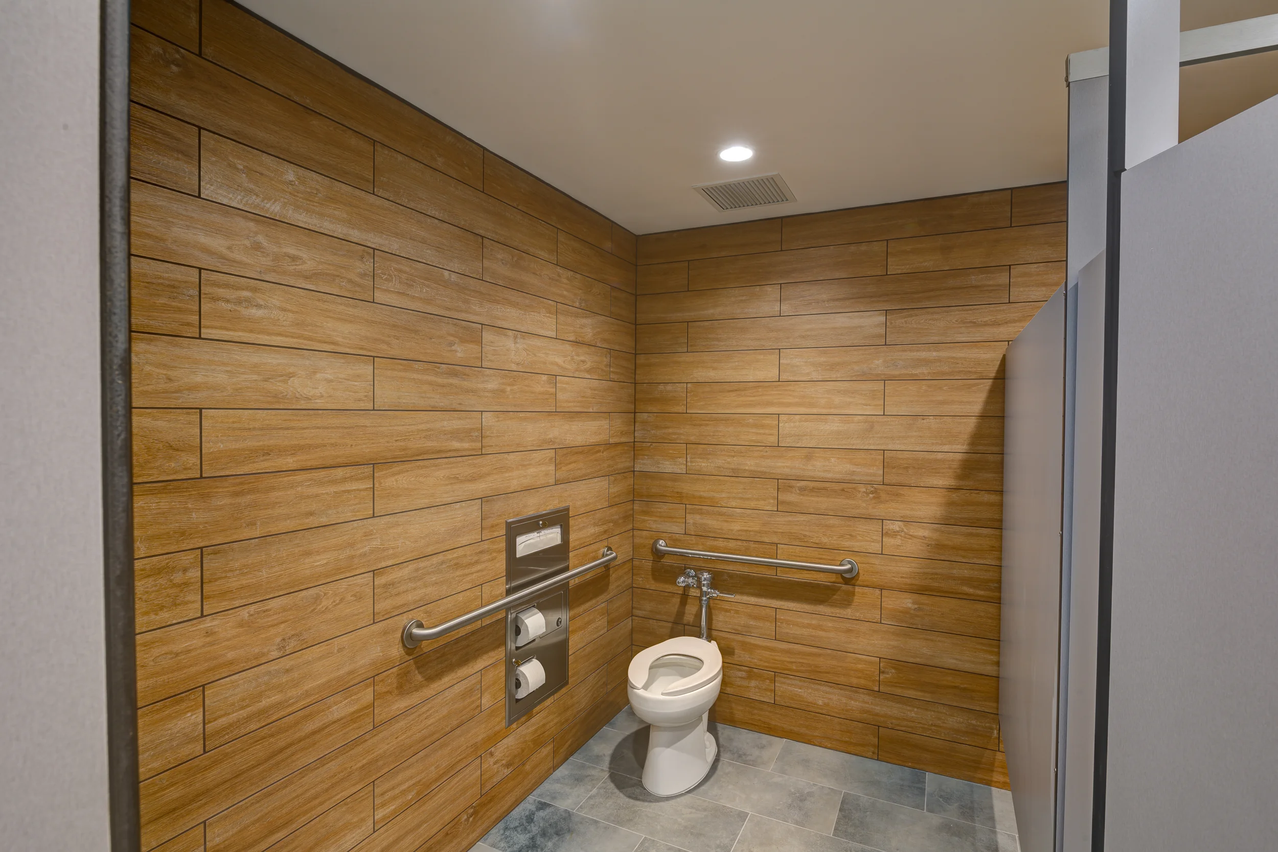 3130 South Harbor Boulevard - photo 15 - Santa Ana, CA