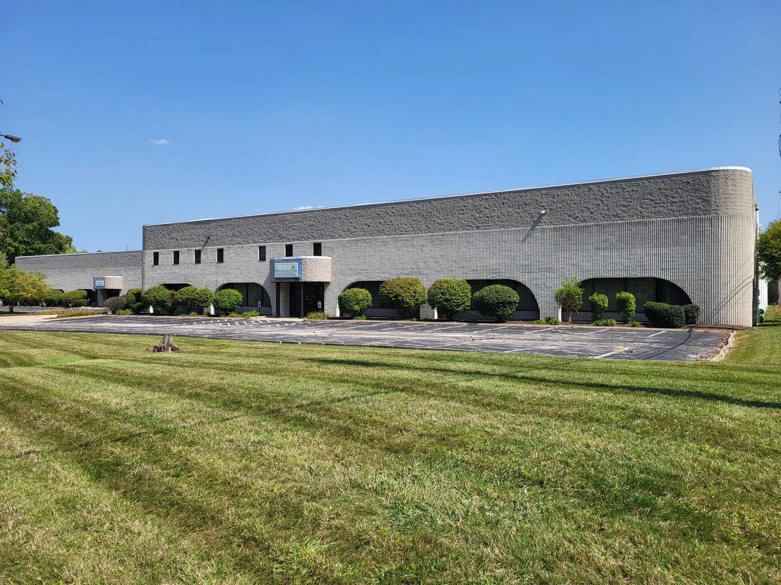 4609-4639 Van Epps — Lease in Brooklyn Heights, OH, photo 2 of 8