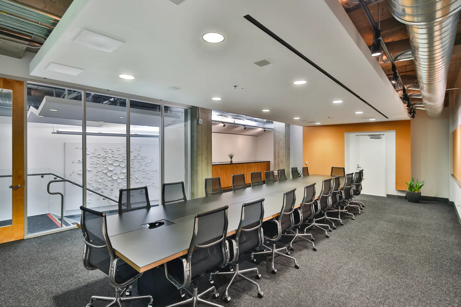 Office in Burbank, CA — Sale in Burbank, CA, photo 5 of 6
