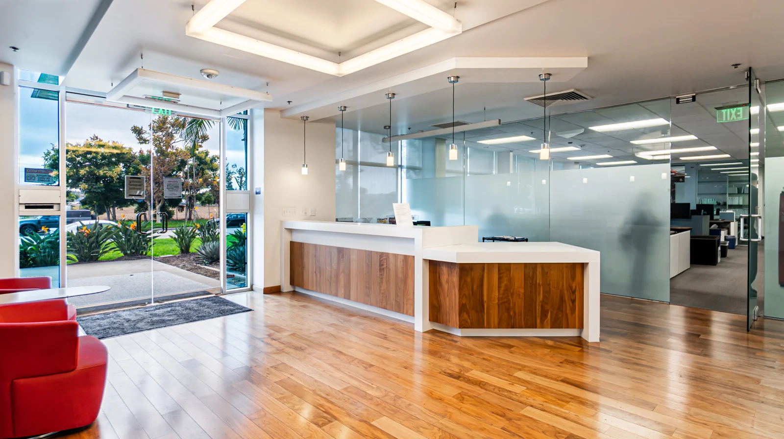 4035 Via Oro Avenue — Sale in Long Beach, CA, photo 4 of 4