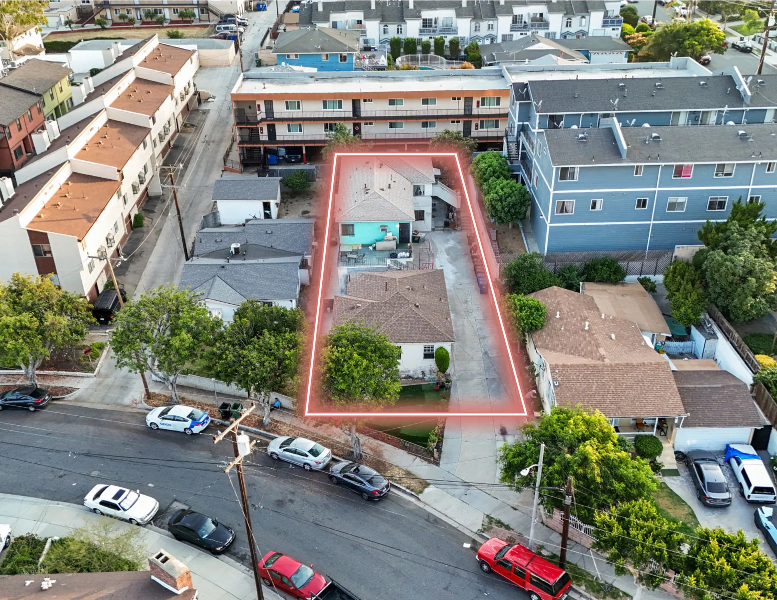 425 N Exton Avenue — Sale in Inglewood, CA, photo 4 of 5