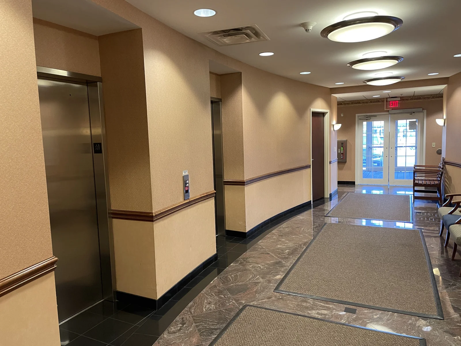 3-Story Medical/Office Building — Lease in Fairview Park, OH, photo 3 of 8