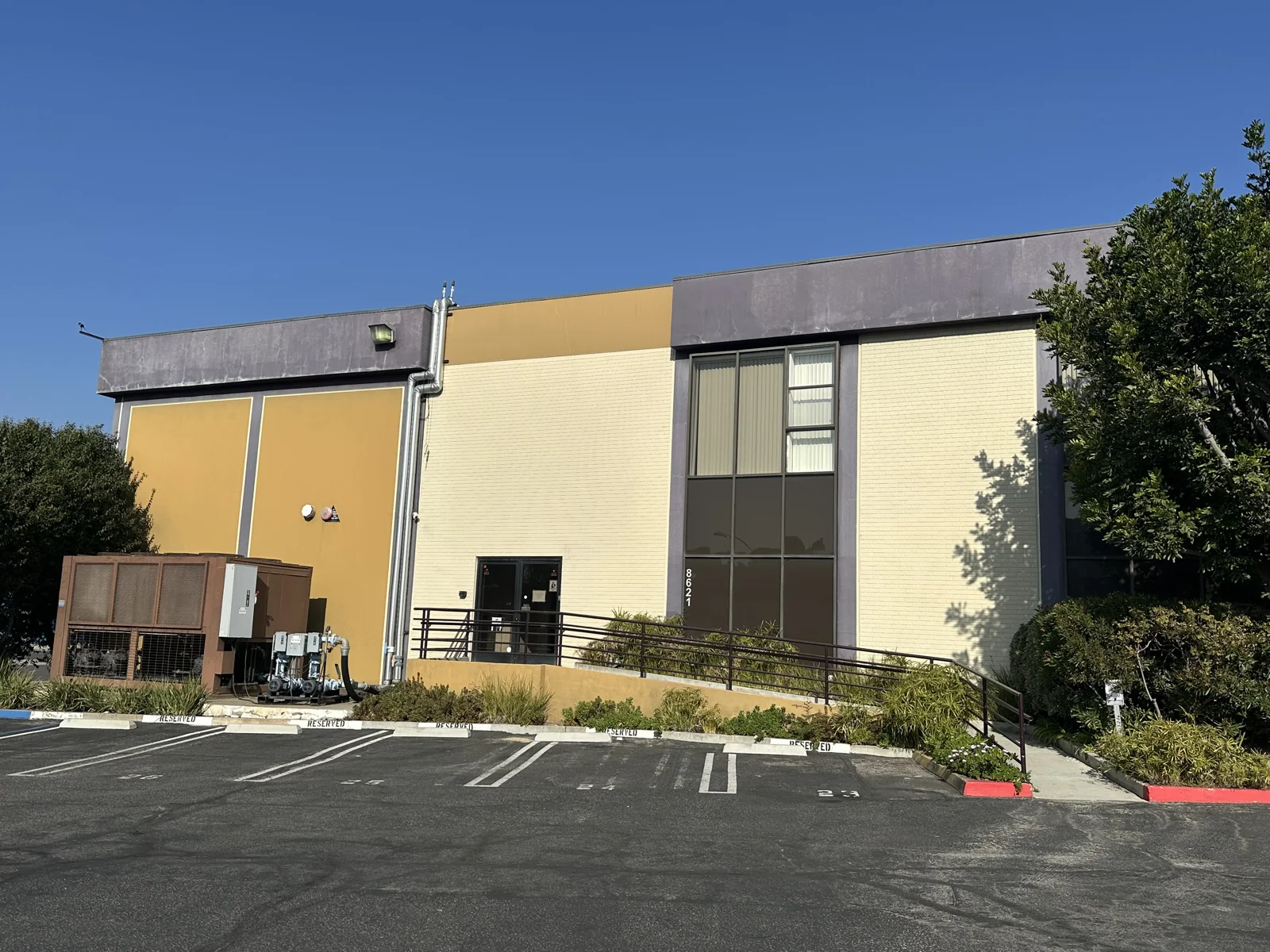 8621 Hayden Place — Sale in Culver City, CA, photo 1 of 8