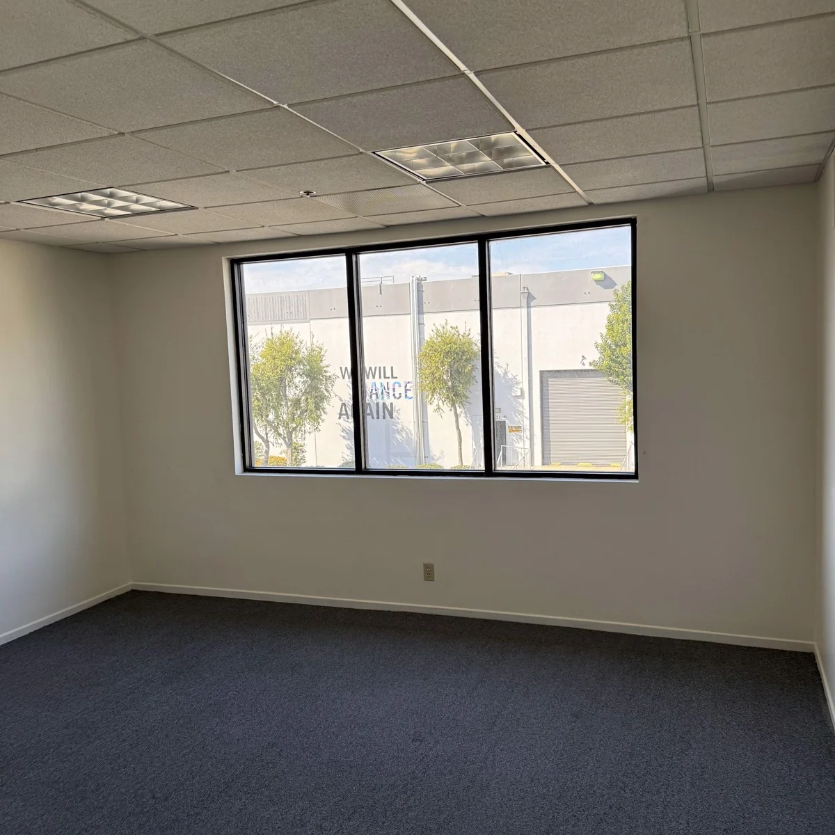 8621 Hayden Place — Sale in Culver City, CA, photo 5 of 8