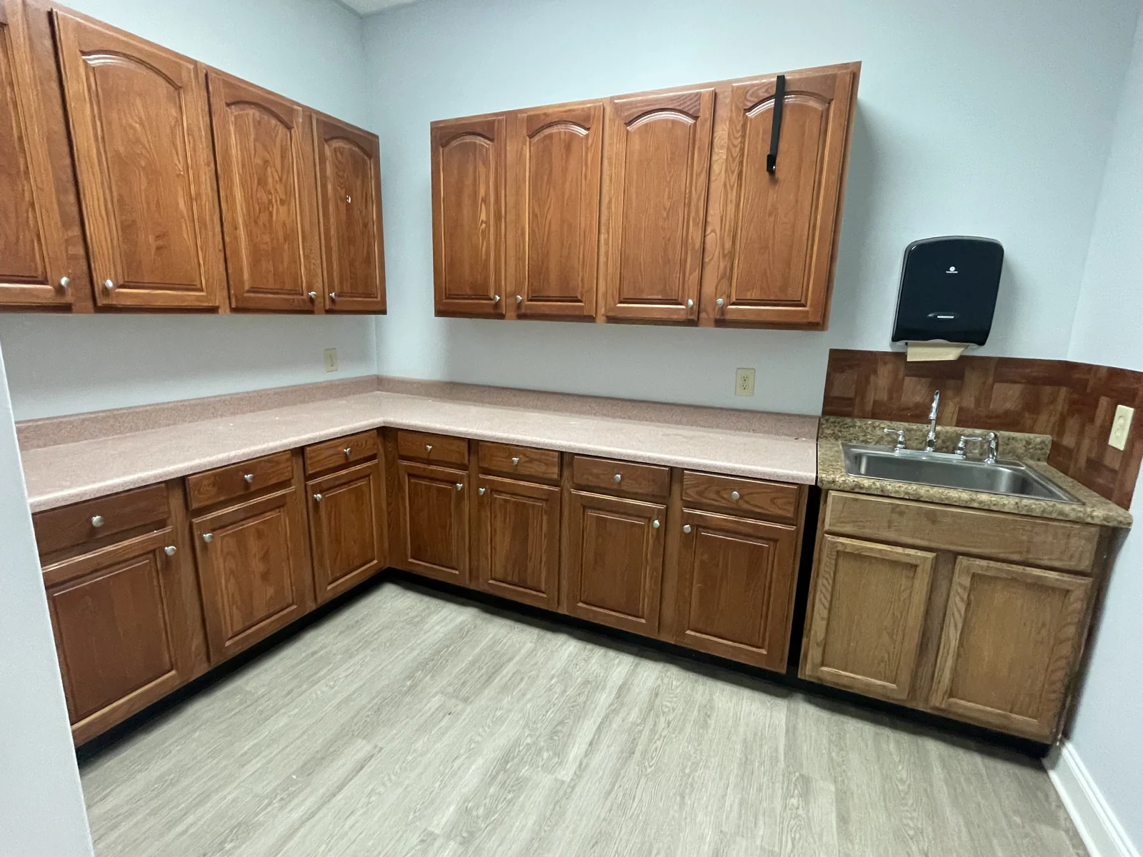 1403-C E Greenville St. — Lease in Anderson, SC, photo 6 of 8