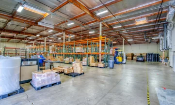 Industrial in Torrance, CA — Lease in Torrance, CA, photo 3 of 8