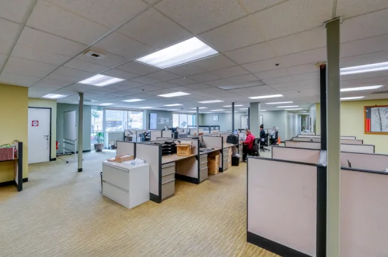 Industrial in Torrance, CA — Lease in Torrance, CA, photo 6 of 8