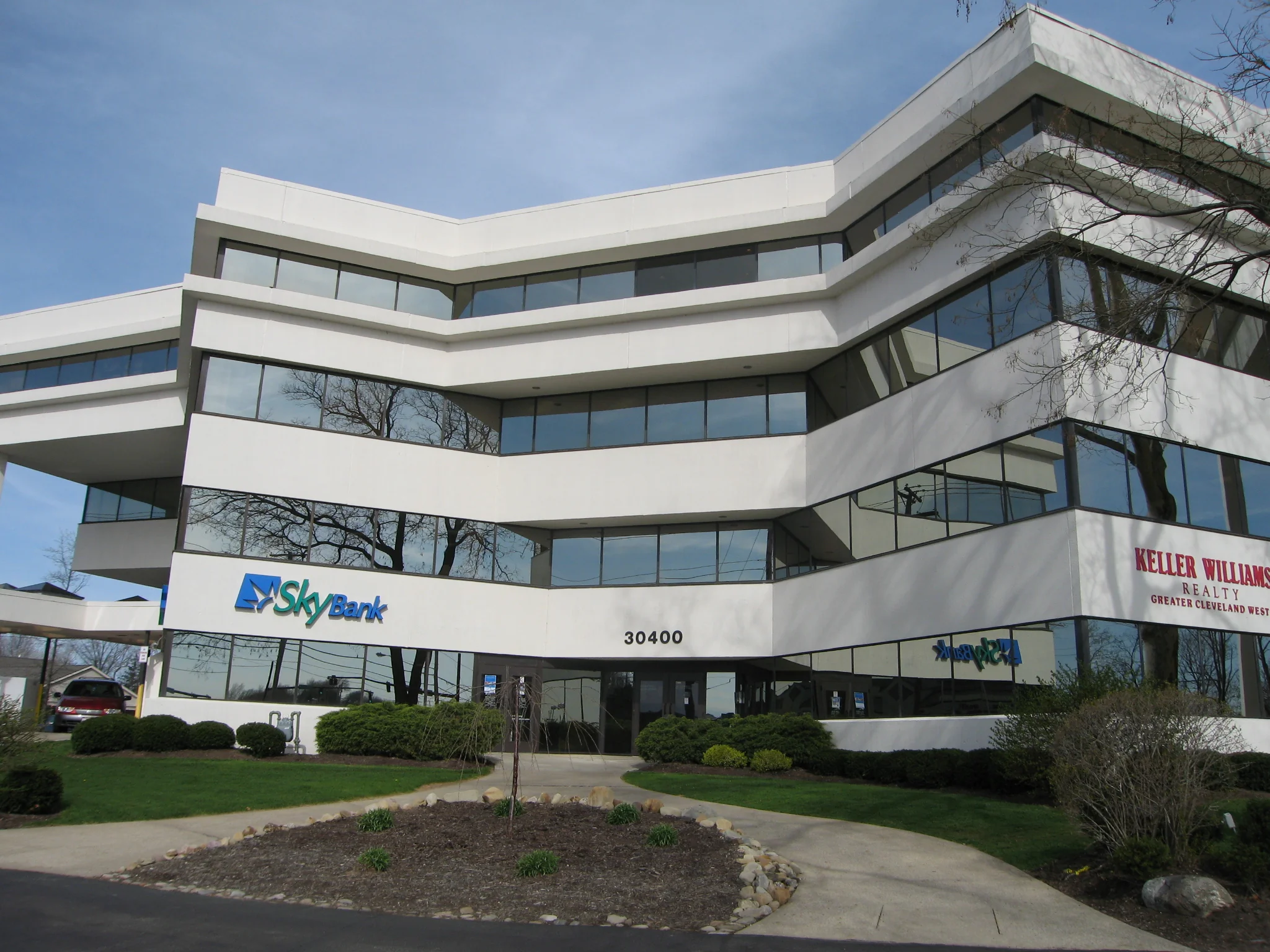 Atrium of Westlake — Lease in Westlake, OH, photo 2 of 6