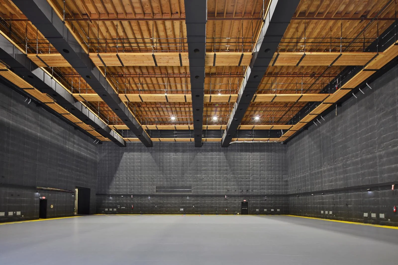 Saticoy Studios - photo 2 - Los Angeles, CA