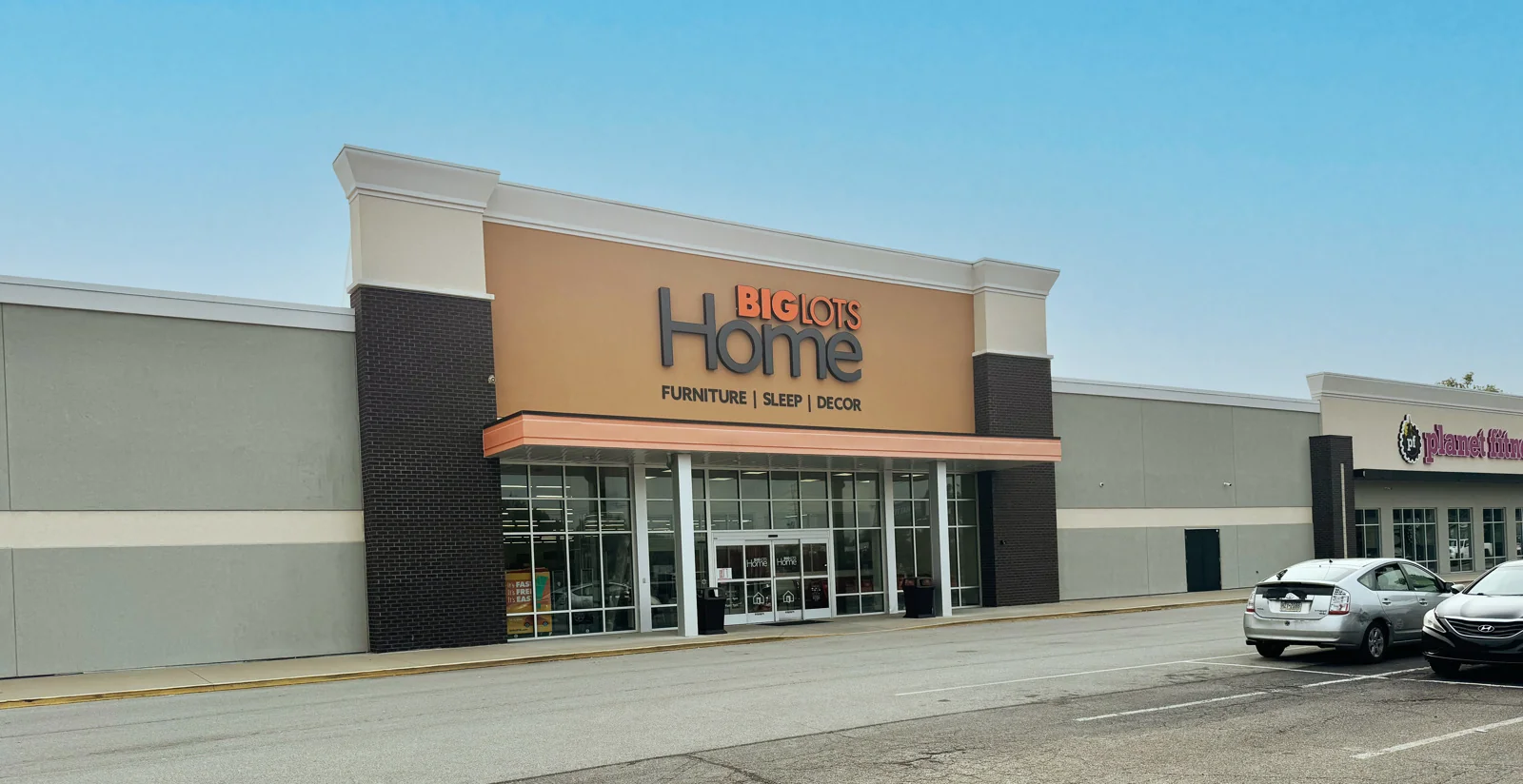 Retail Space Available