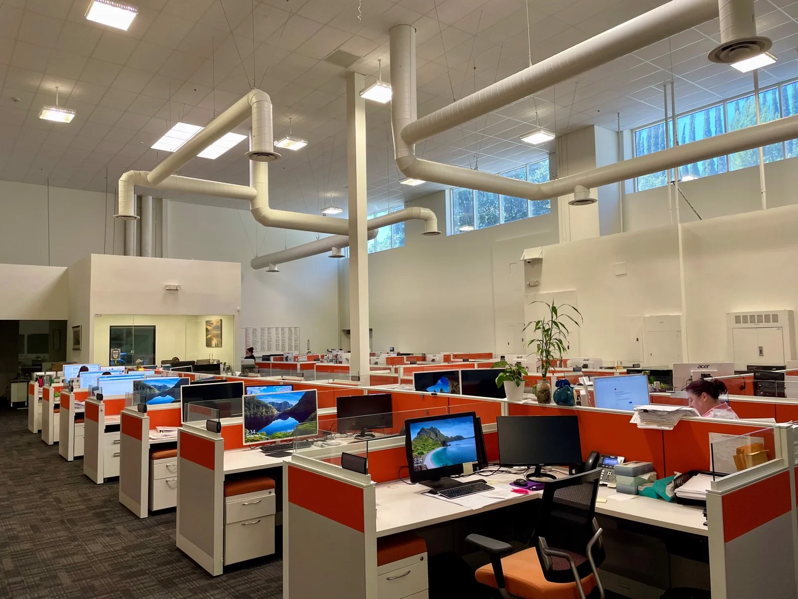 Calabasas Commerce Center — Lease in Calabasas, CA, photo 5 of 5