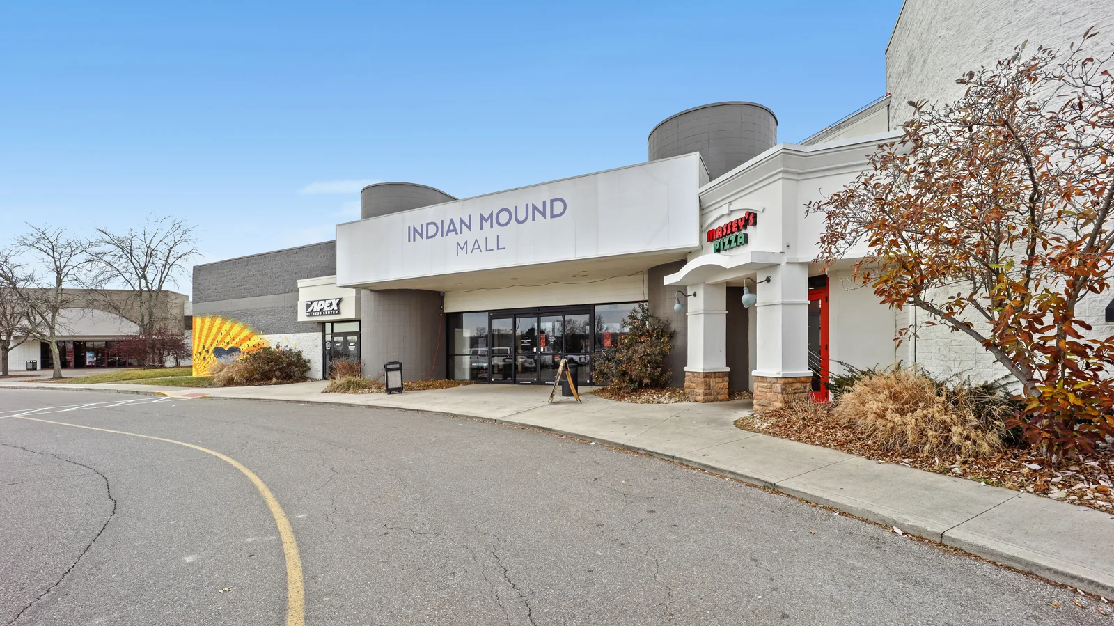 Indian Mound Mall-Former Sears — Lease in Heath, OH, photo 2 of 7