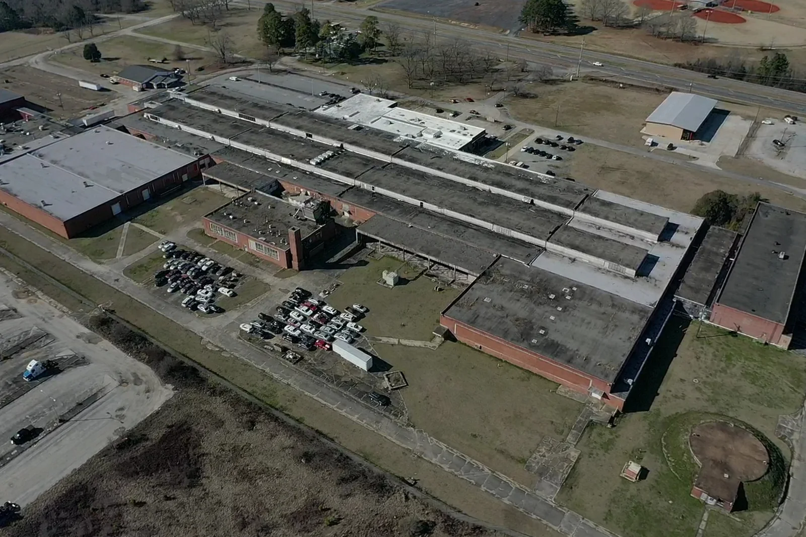 Milledgeville Industrial Center - photo 2 - Milledgeville, GA
