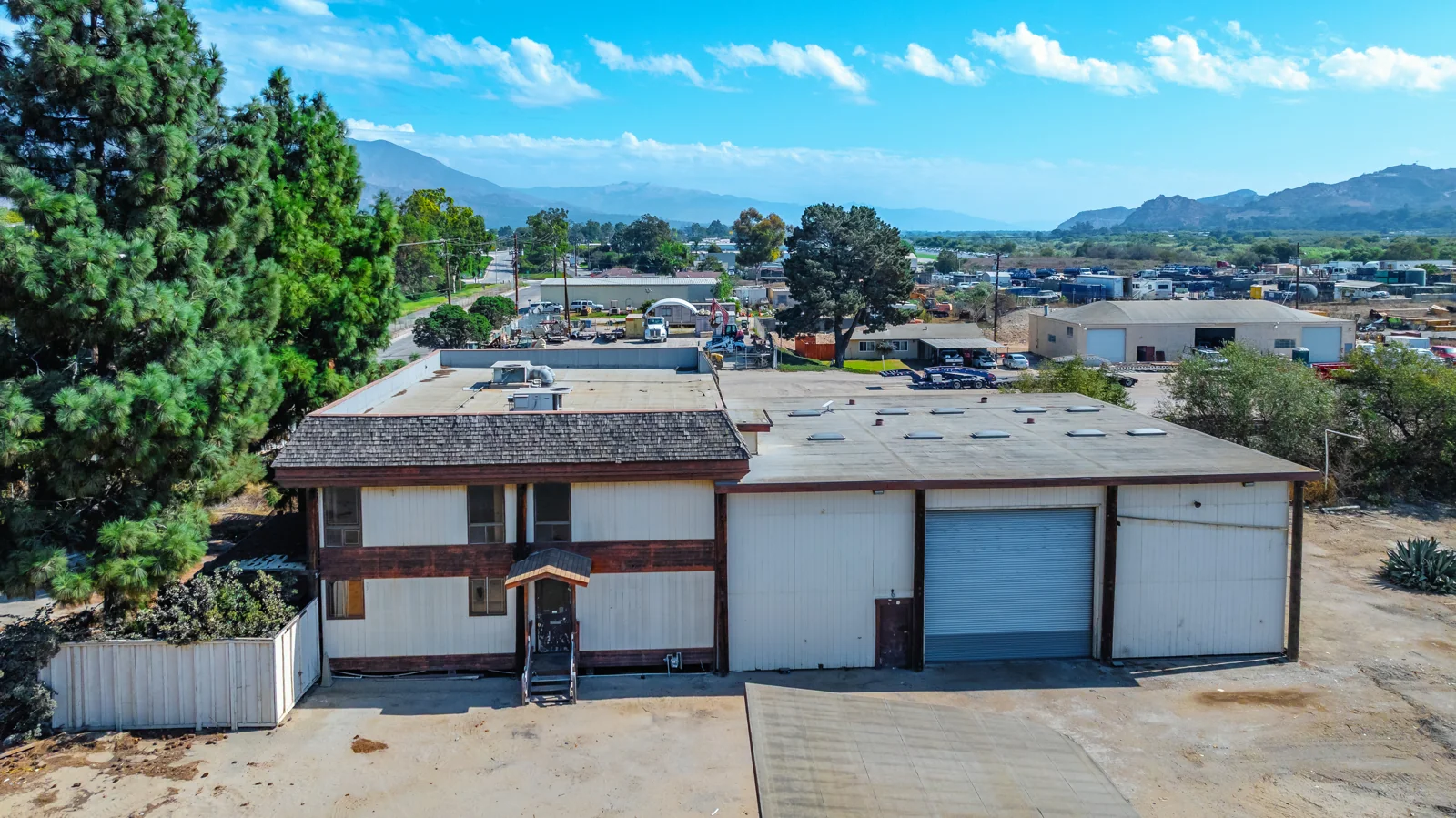 Industrial in Santa Paula, CA — Sale in Santa Paula, CA, photo 4 of 6