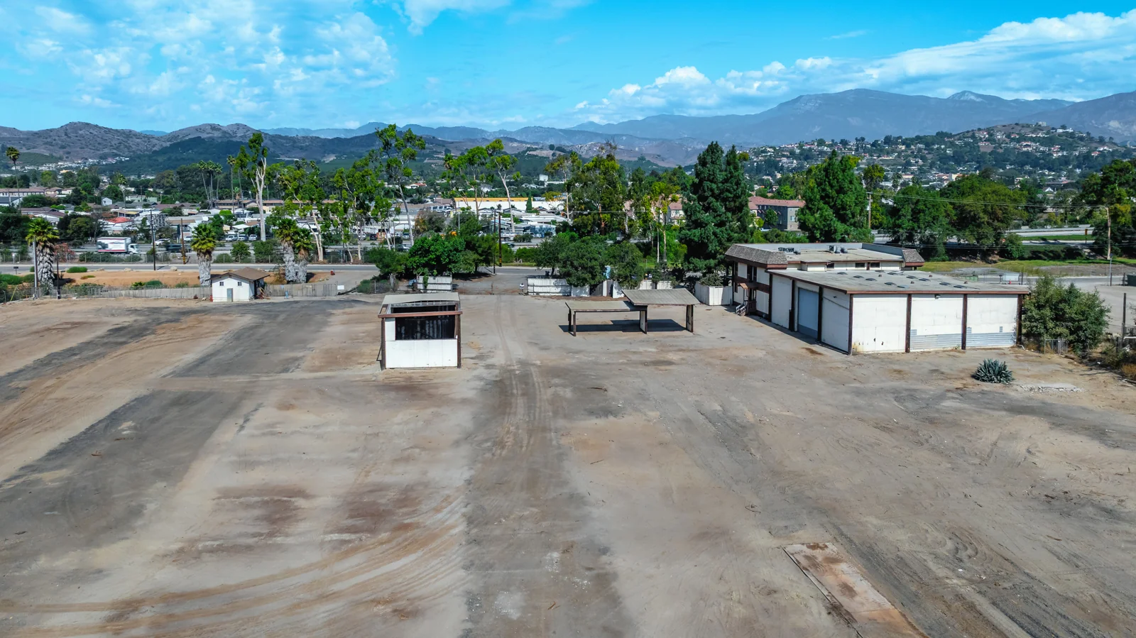 Industrial in Santa Paula, CA — Sale in Santa Paula, CA, photo 5 of 6