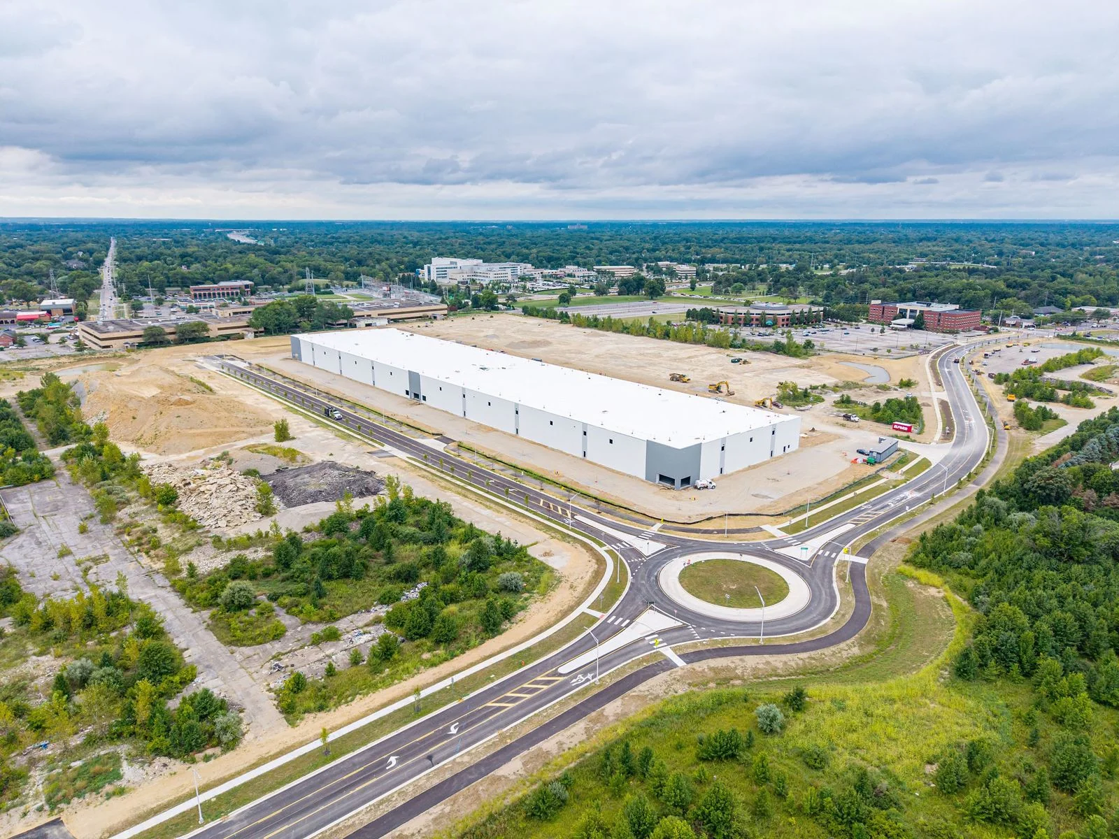 Columbus Works Commerce Center - Building D — Lease in Columbus, OH, photo 1 of 8