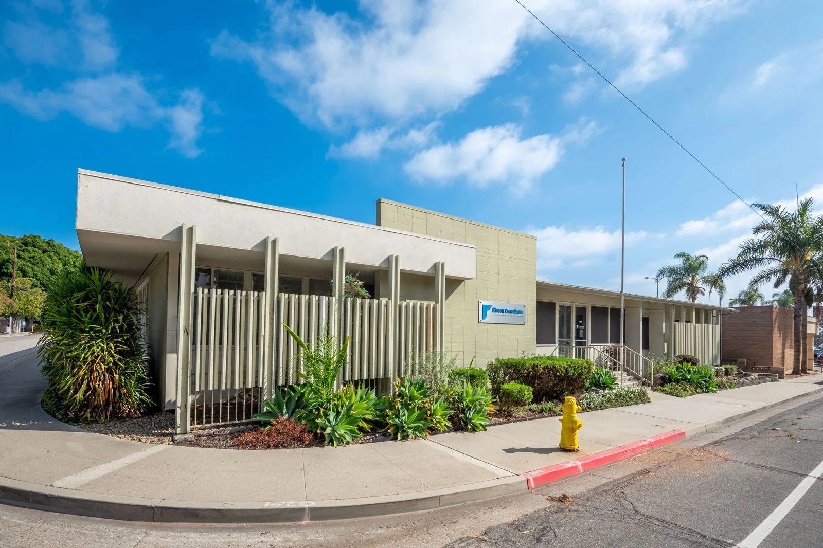 Office in Ventura, CA — Sale in Ventura, CA, photo 1 of 2