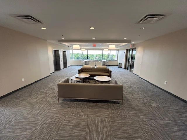Healthcare in Worthington, OH — Lease in Worthington, OH, photo 4 of 8