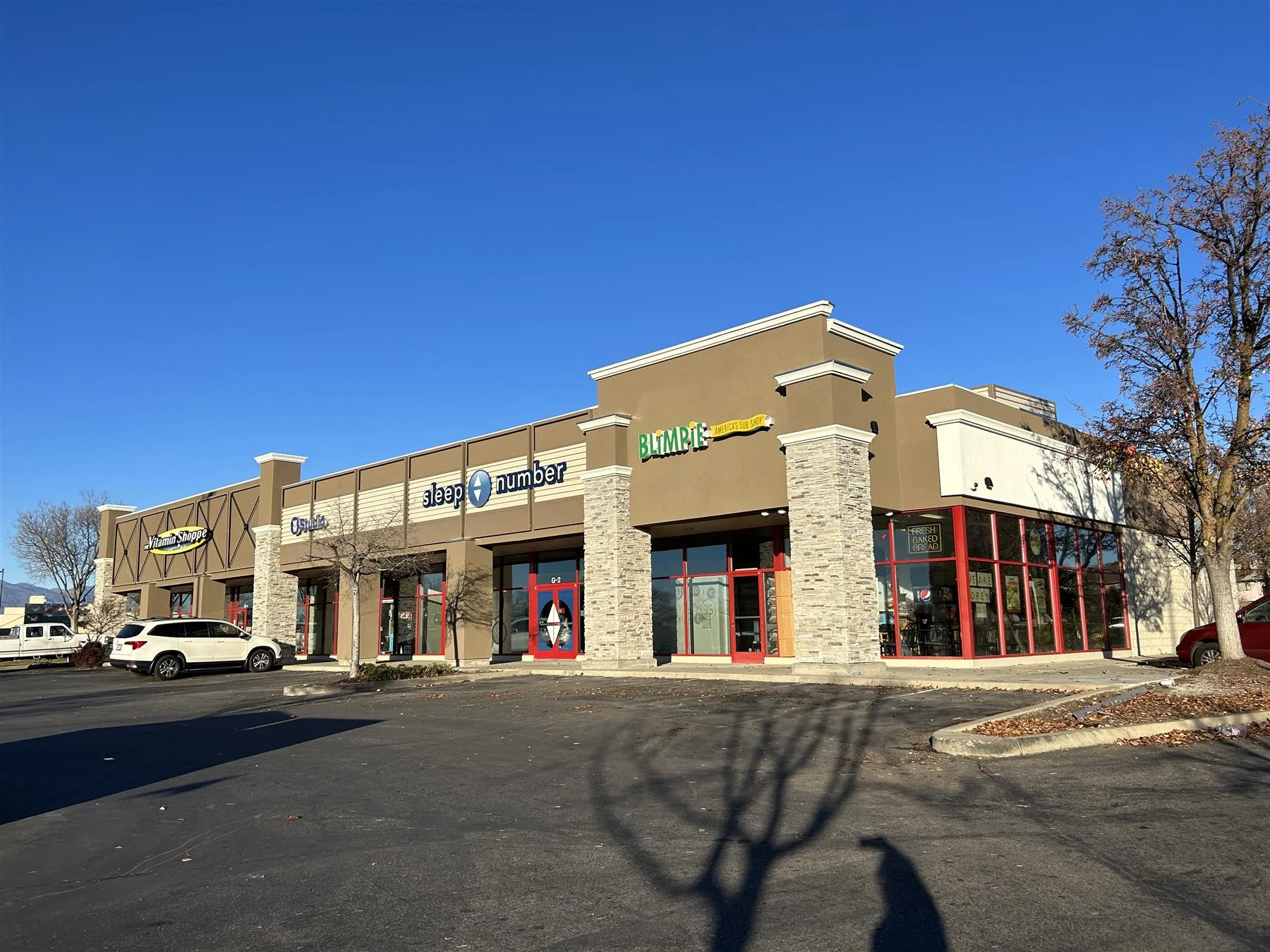 Shasta Crossroads Pad Site — Sale in Redding, CA, photo 2 of 2
