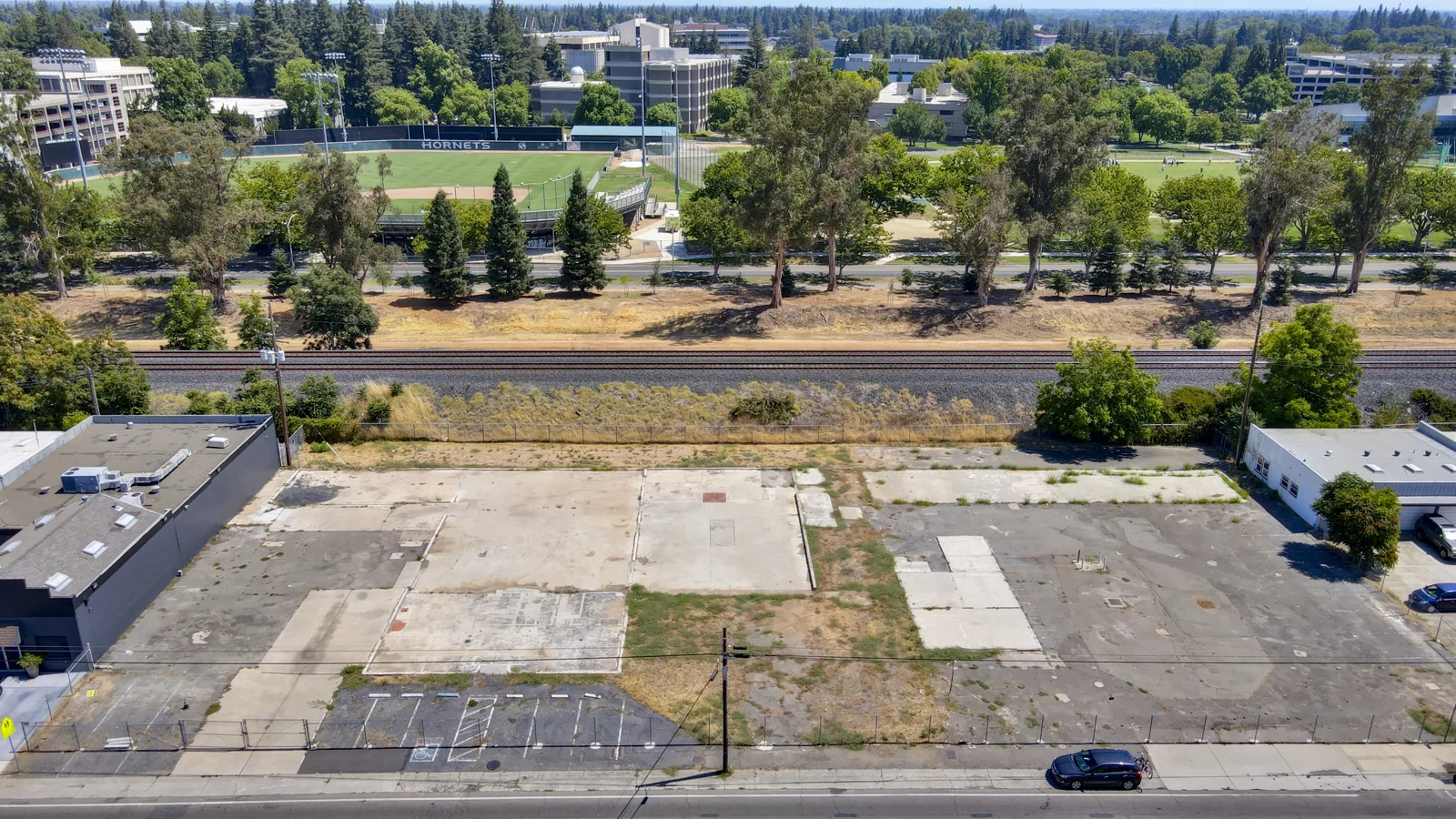 Elvas Avenue Apartments — Sale in Sacramento, CA, photo 2 of 4