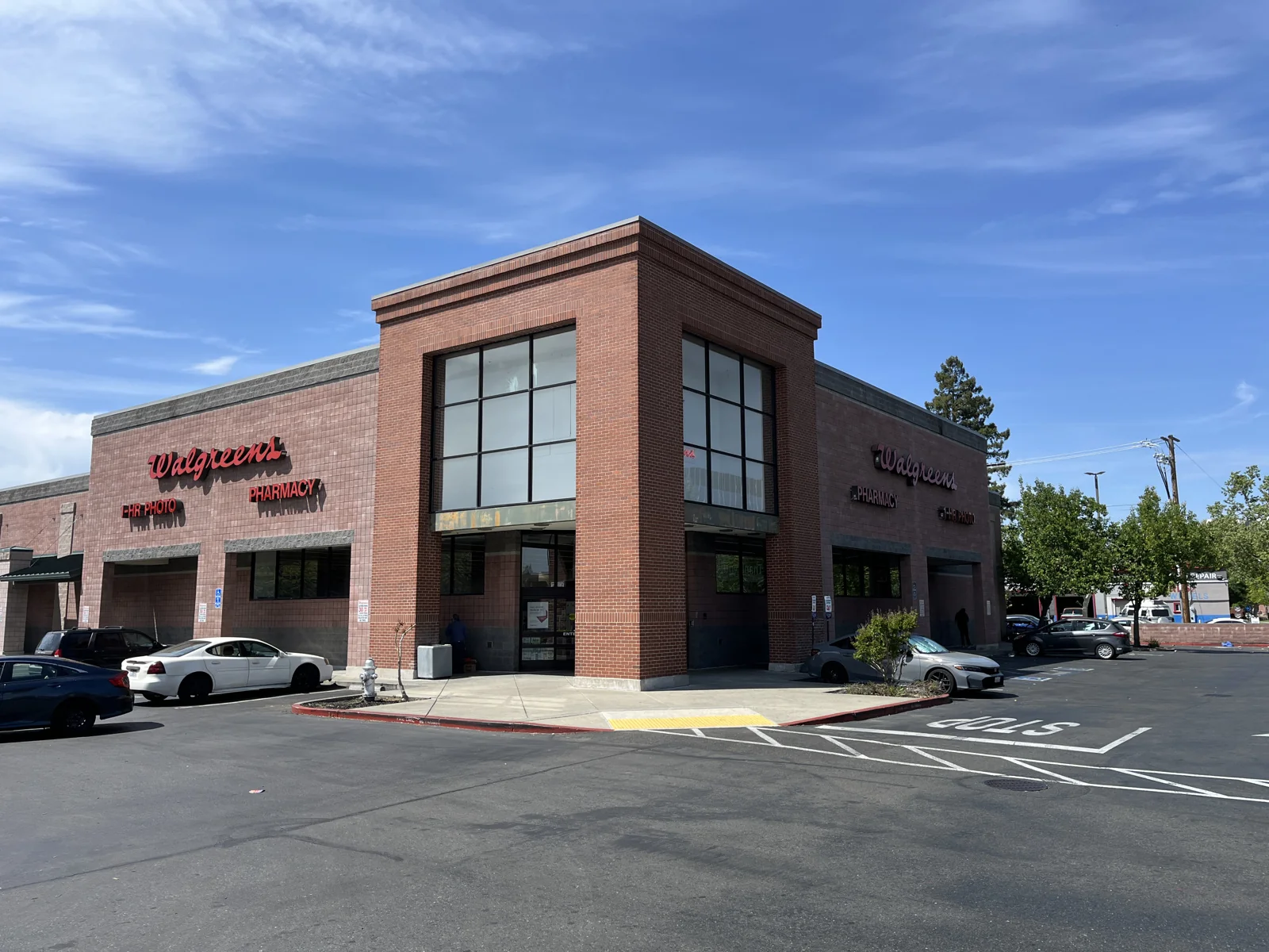 Former Walgreens — Sale in Sacramento, CA, photo 1 of 1