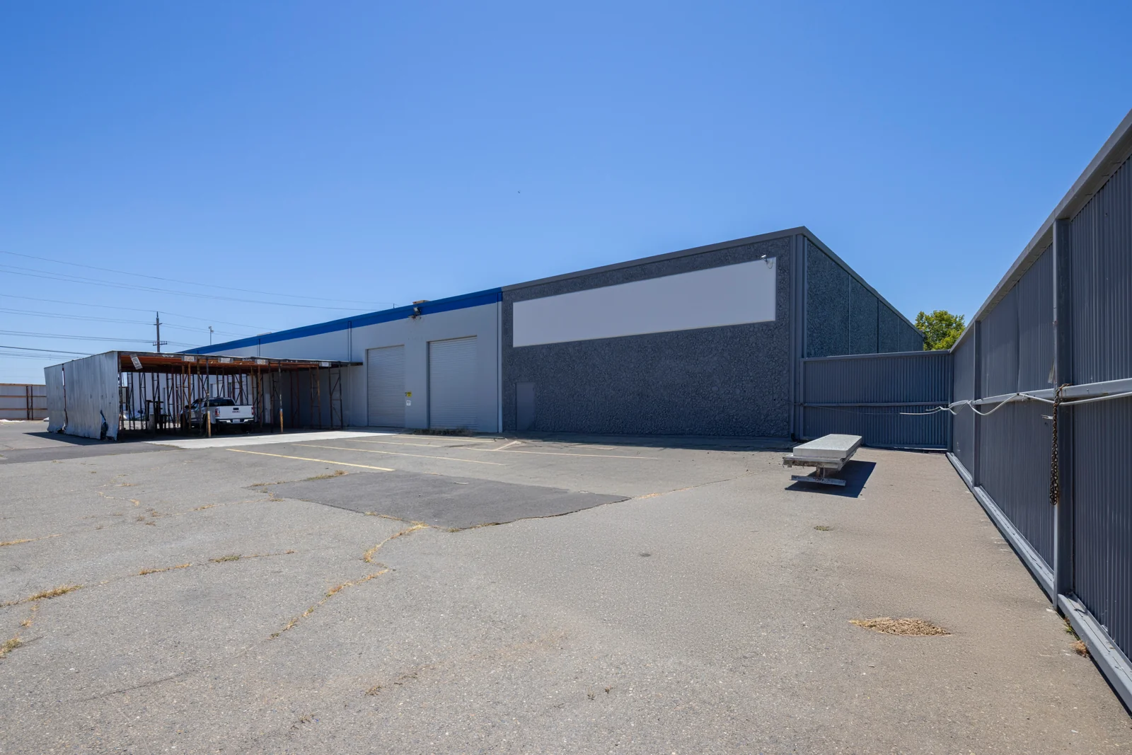 Industrial in Sacramento, CA — Sale in Sacramento, CA, photo 3 of 4