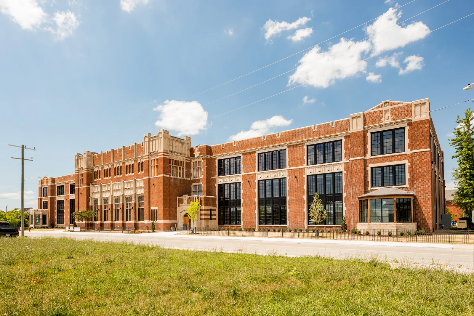 The Jefferson Hub — Lease in Detroit, MI, photo 1 of 8