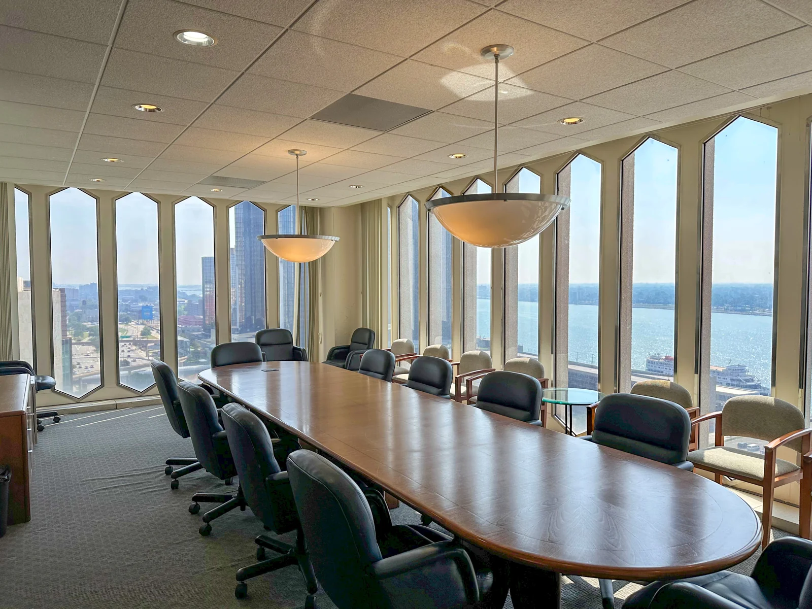 1 Woodward Building — Lease in Detroit, MI, photo 1 of 1