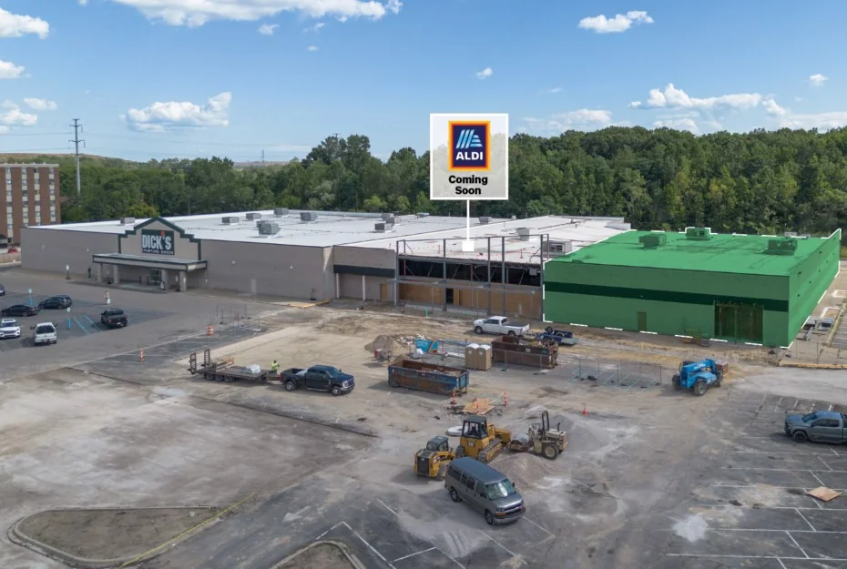 23351 Eureka Rd Taylor, MI 40324 — Lease in Taylor, MI, photo 1 of 1