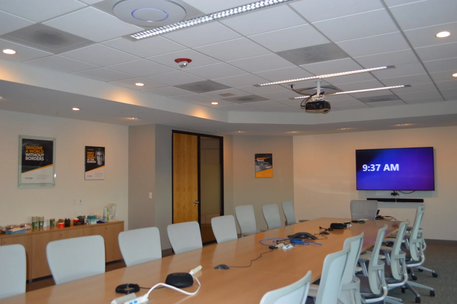 20700 Civic Center Drive Southfield, MI — Lease in Southfield, MI, photo 3 of 5