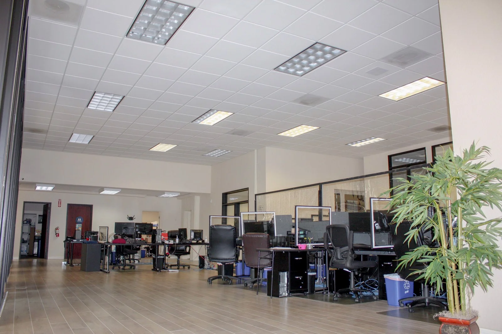 Office in Rodeo, CA — Sale in Rodeo, CA, photo 6 of 8